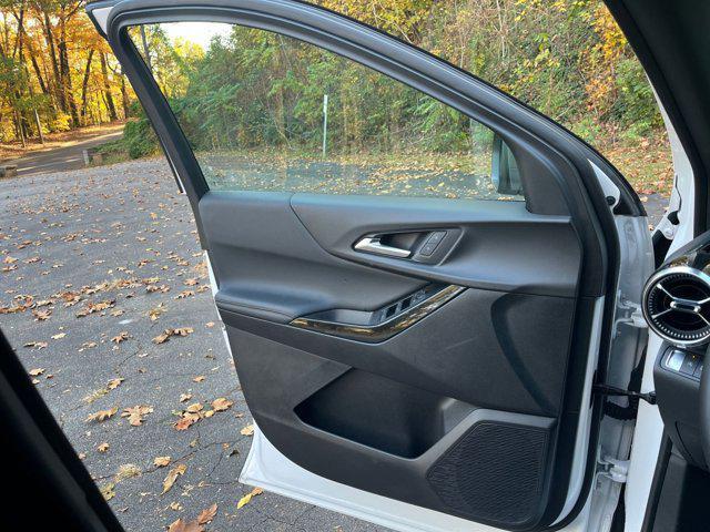 used 2025 Chevrolet Equinox car, priced at $22,746