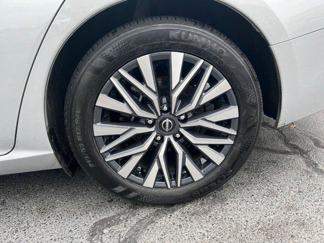 used 2024 Nissan Altima car, priced at $20,089