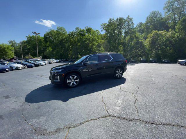 used 2022 Chevrolet Traverse car, priced at $25,249