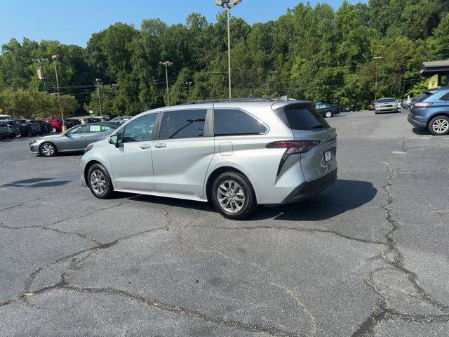 used 2024 Toyota Sienna car, priced at $51,651