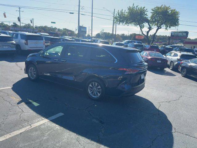 used 2022 Toyota Sienna car, priced at $37,898