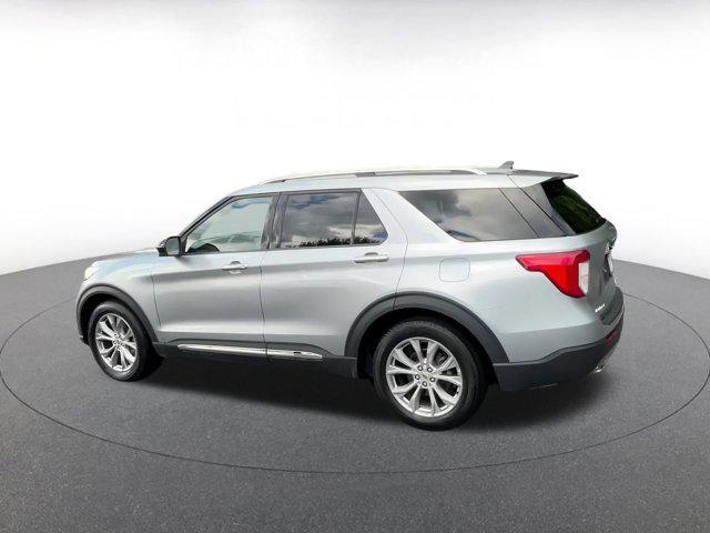 used 2024 Ford Explorer car, priced at $30,867
