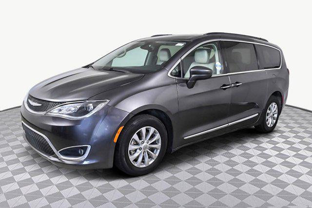 used 2017 Chrysler Pacifica car, priced at $12,497