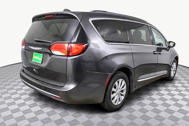 used 2017 Chrysler Pacifica car, priced at $12,497