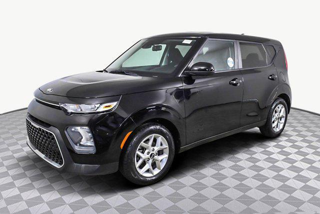 used 2021 Kia Soul car, priced at $13,498