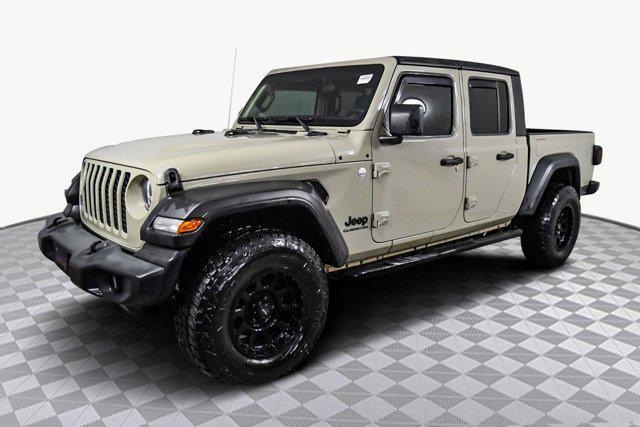 used 2020 Jeep Gladiator car, priced at $24,998