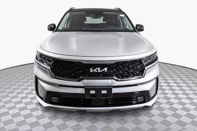 used 2022 Kia Sorento car, priced at $25,498