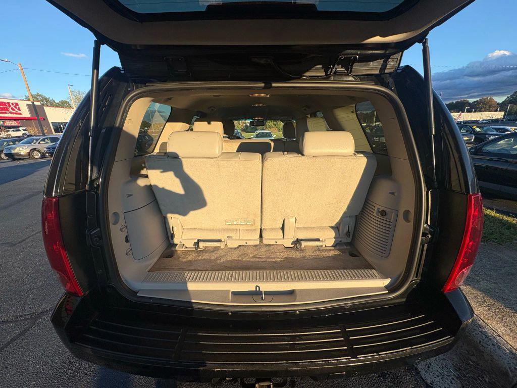 used 2012 GMC Yukon car