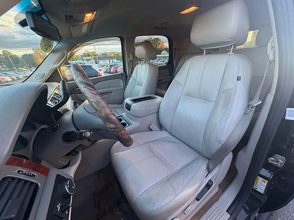 used 2012 GMC Yukon car