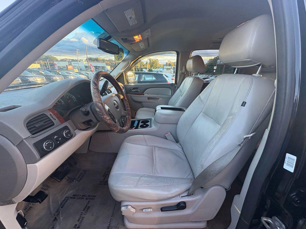 used 2012 GMC Yukon car