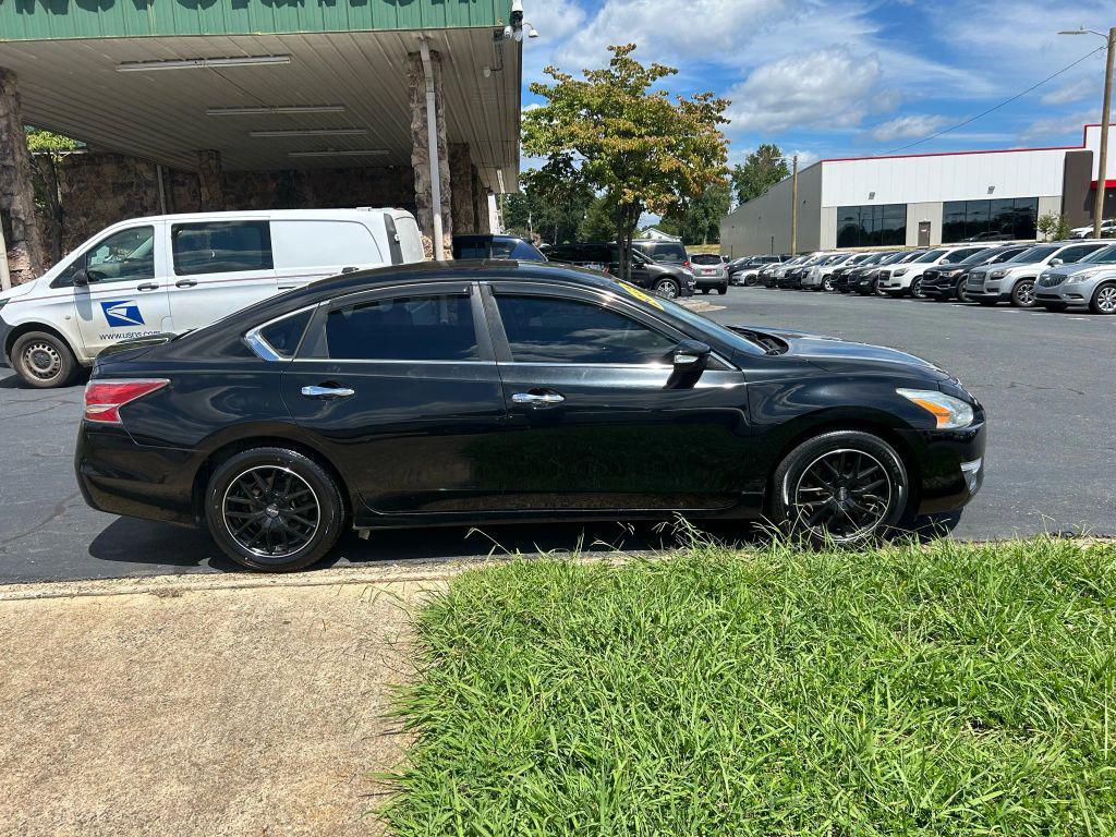used 2015 Nissan Altima car, priced at $6,675