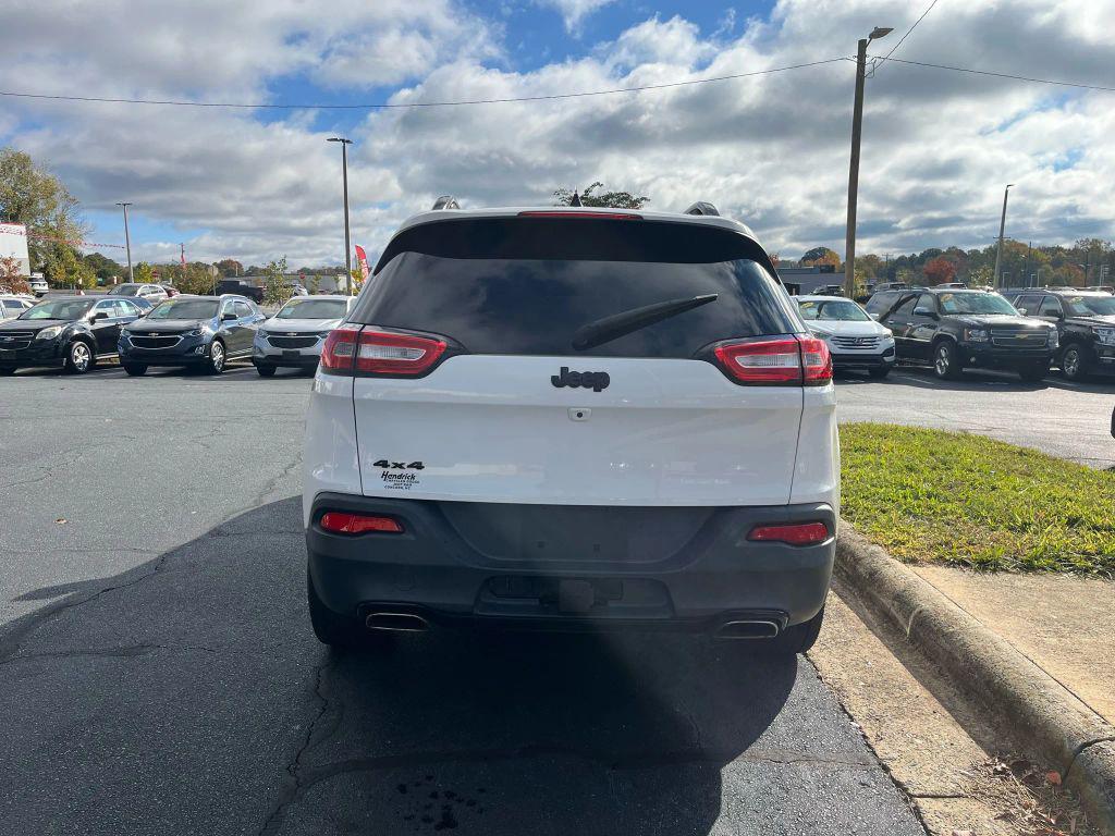 used 2016 Jeep Cherokee car