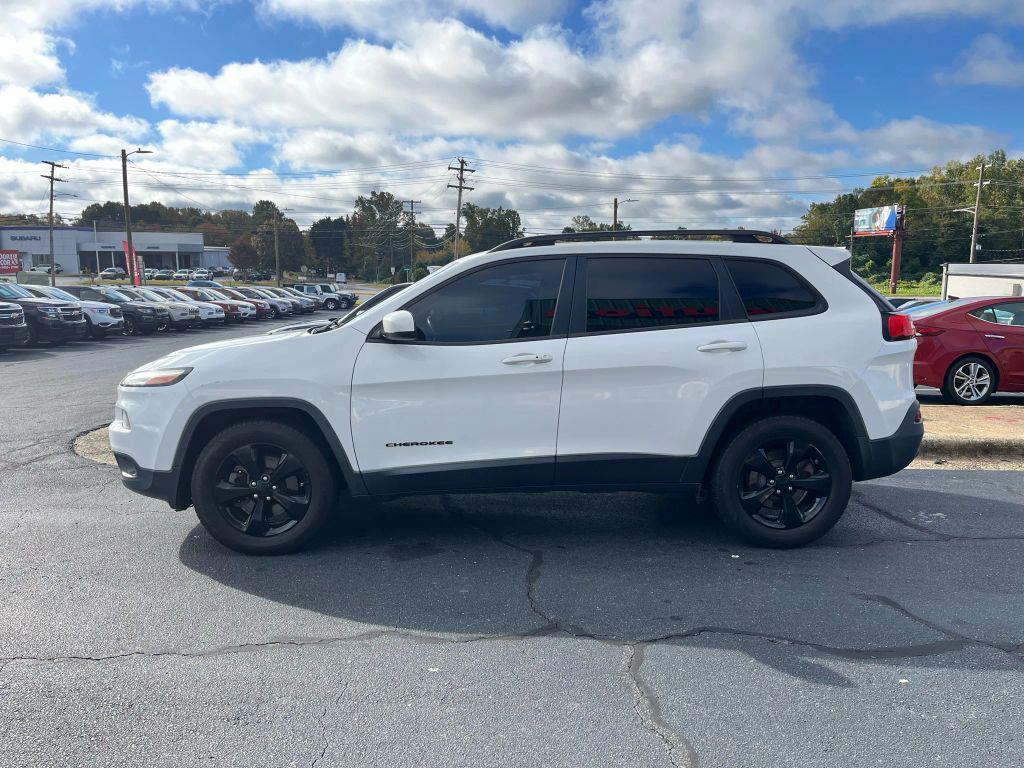 used 2016 Jeep Cherokee car