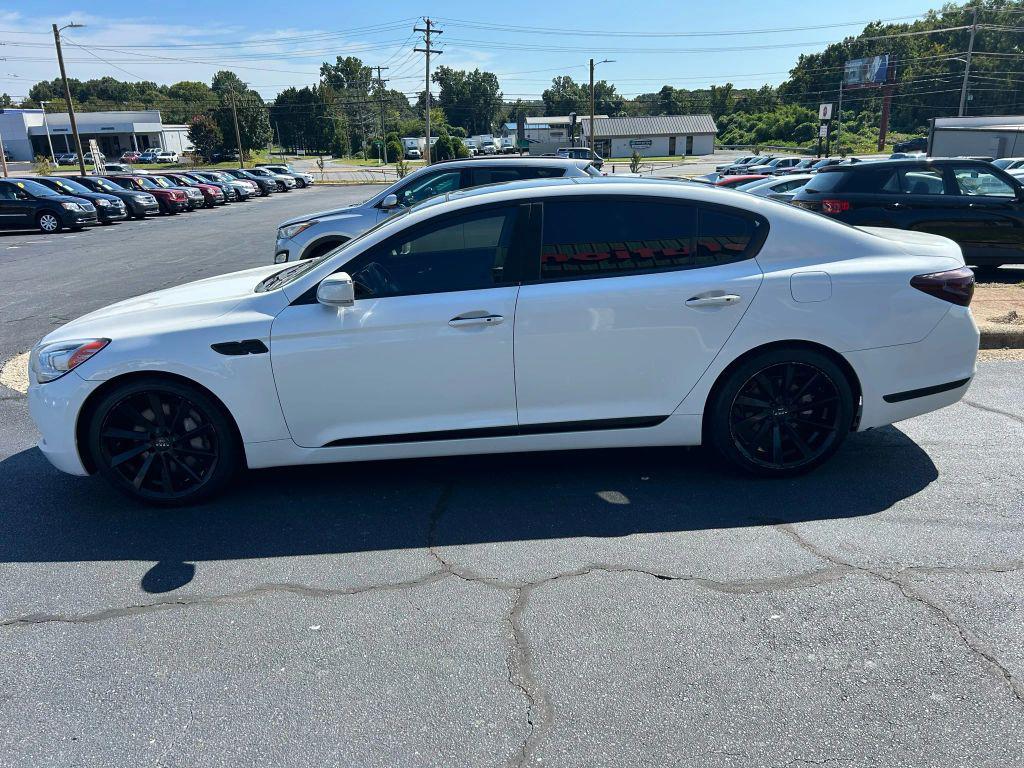 used 2015 Kia K900 car, priced at $7,475