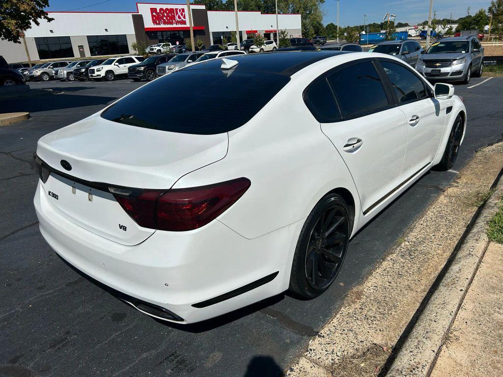 used 2015 Kia K900 car, priced at $7,475
