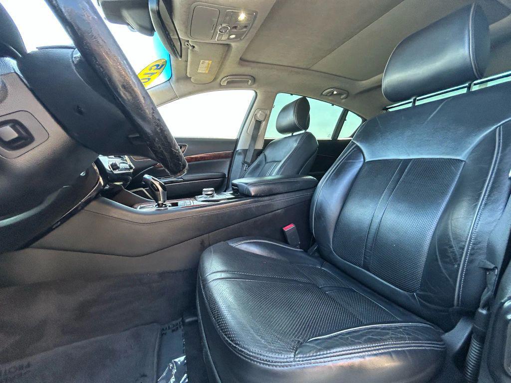 used 2015 Kia K900 car, priced at $7,475