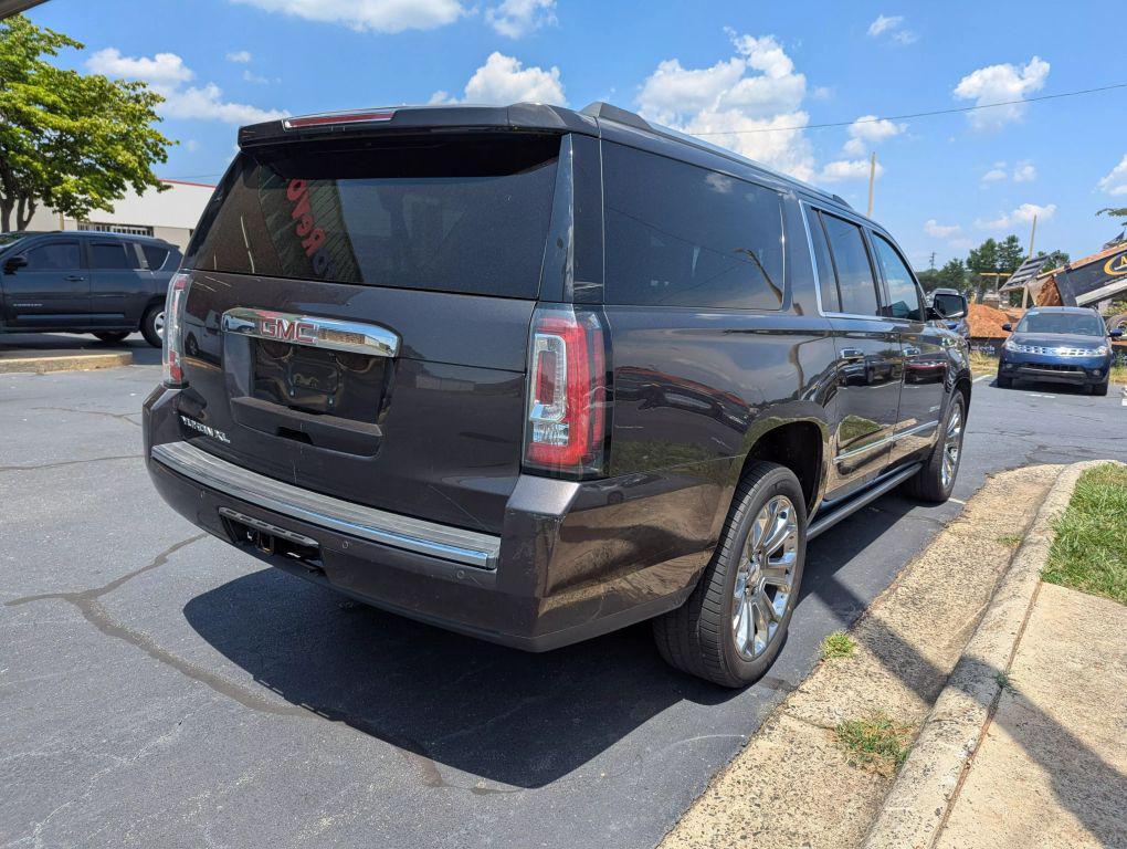 used 2016 GMC Yukon XL car, priced at $16,675