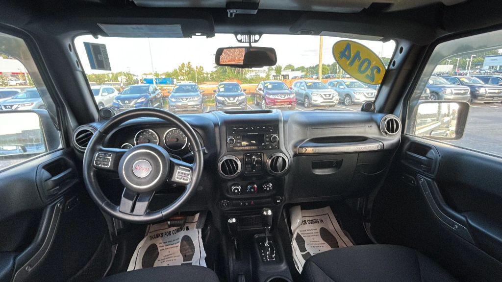 used 2014 Jeep Wrangler Unlimited car, priced at $16,475