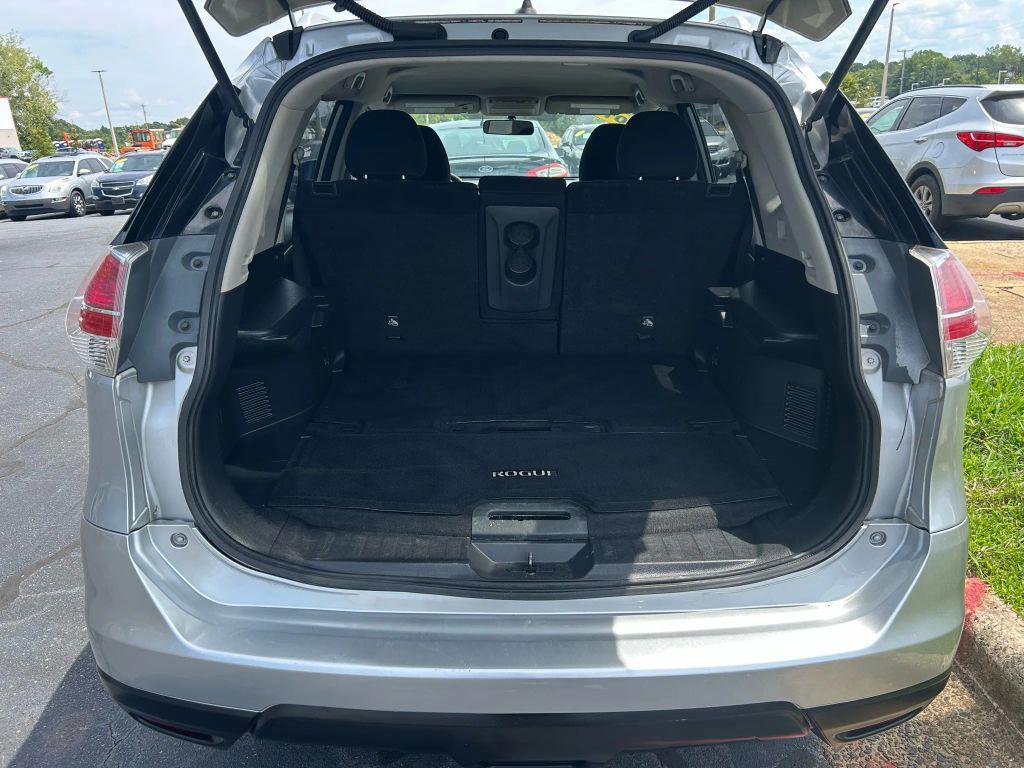 used 2016 Nissan Rogue car, priced at $6,475