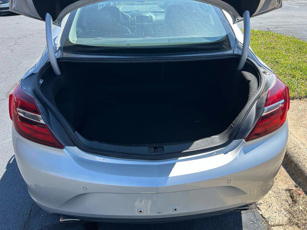 used 2016 Buick Regal car, priced at $9,475