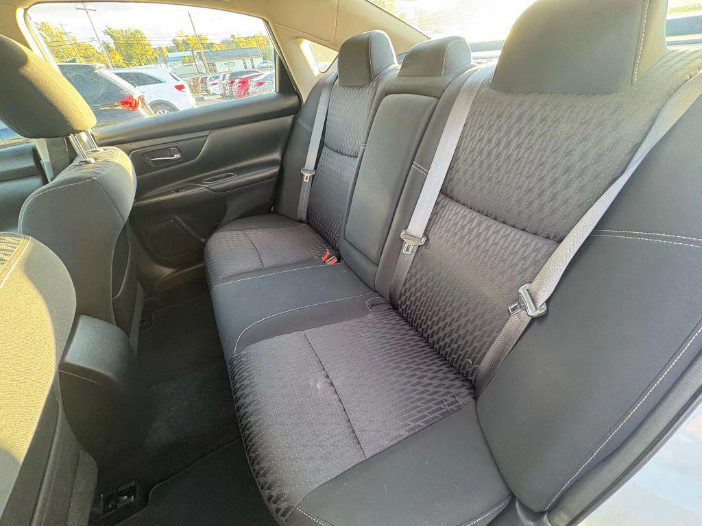 used 2018 Nissan Altima car