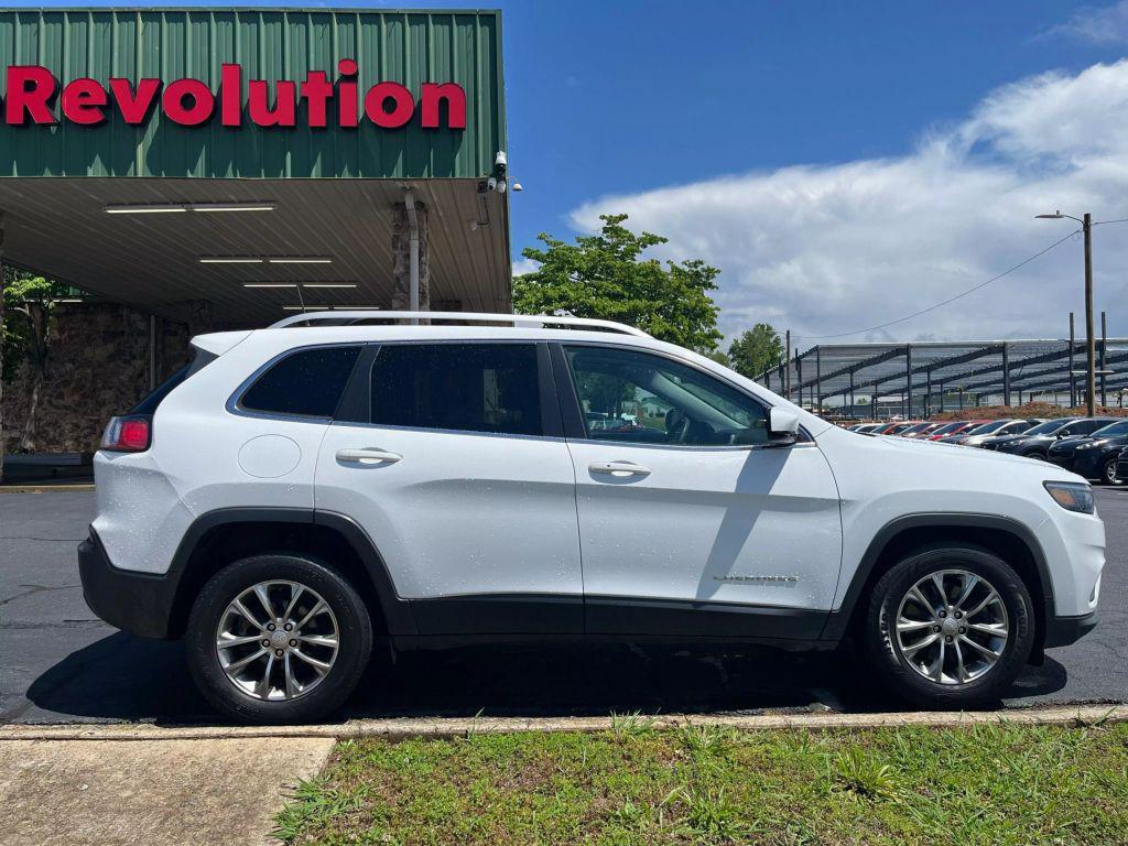used 2020 Jeep Cherokee car, priced at $9,275