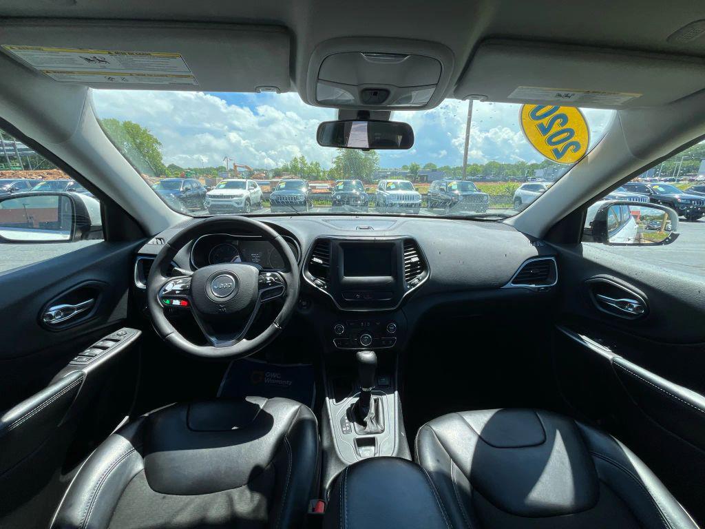 used 2020 Jeep Cherokee car, priced at $9,275