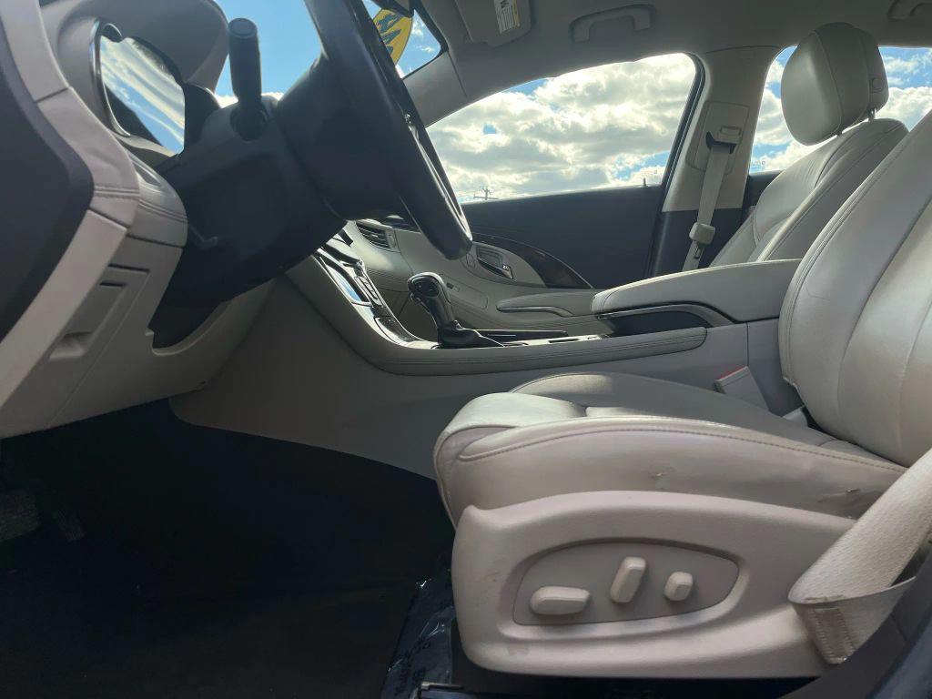 used 2014 Buick LaCrosse car