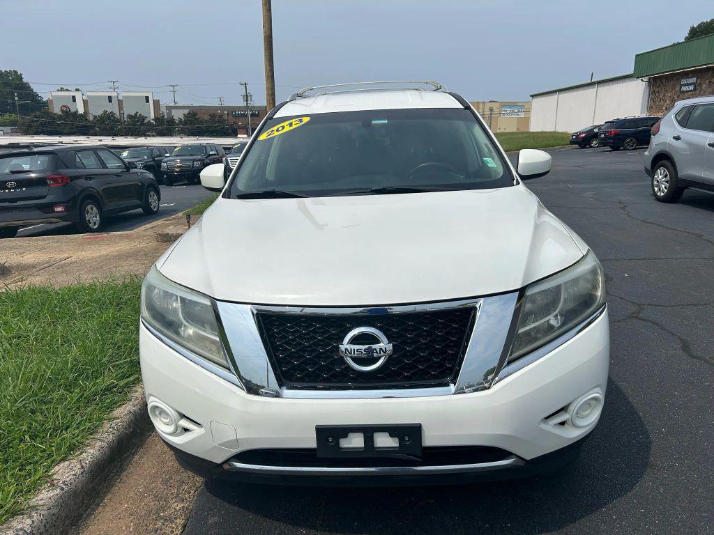 used 2013 Nissan Pathfinder car, priced at $5,675