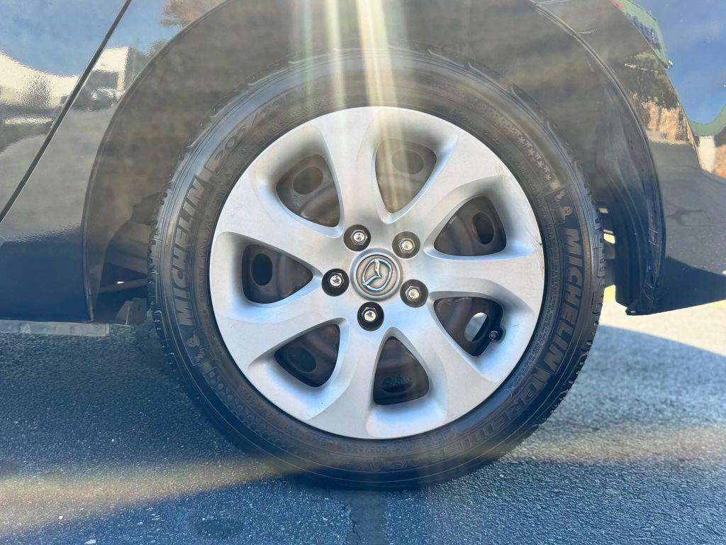 used 2011 Mazda Mazda3 car, priced at $4,975