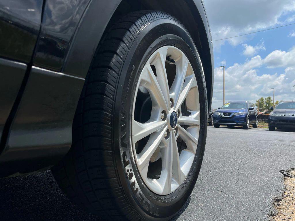 used 2019 Ford Escape car, priced at $5,675
