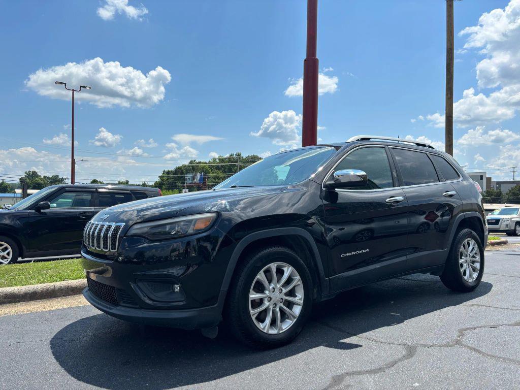 used 2019 Jeep Cherokee car, priced at $7,975