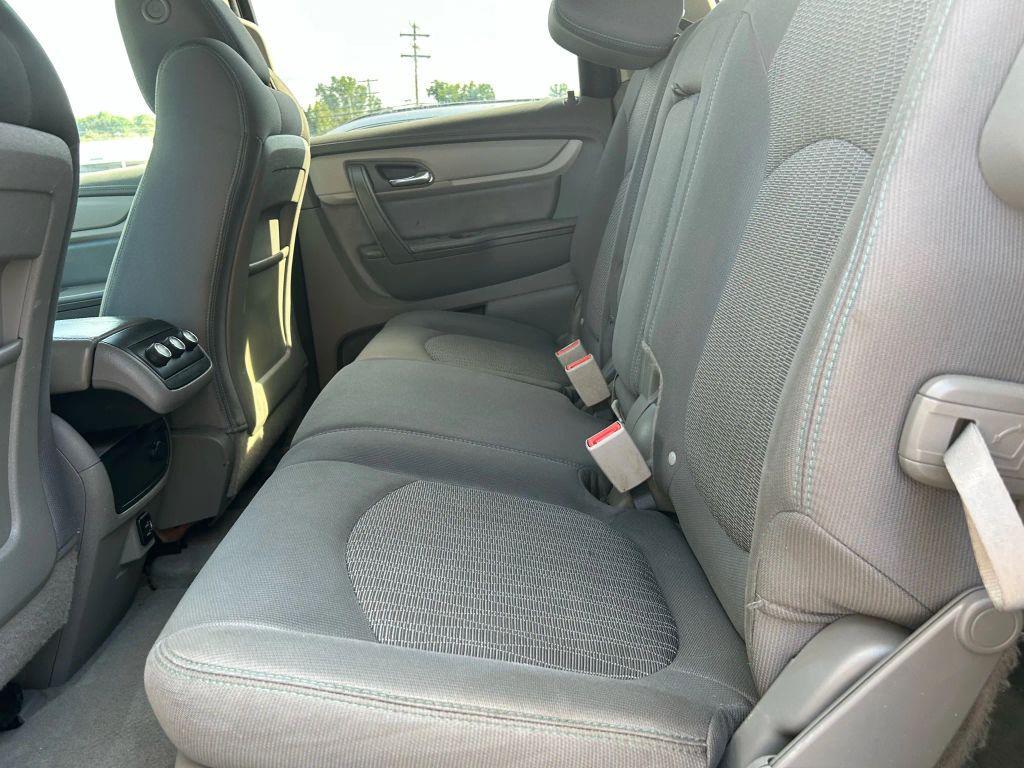 used 2017 Chevrolet Traverse car, priced at $5,575