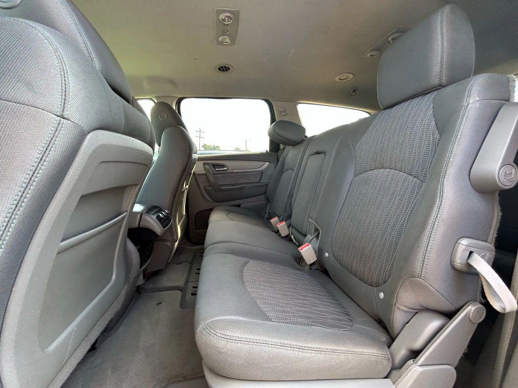 used 2017 Chevrolet Traverse car, priced at $5,575