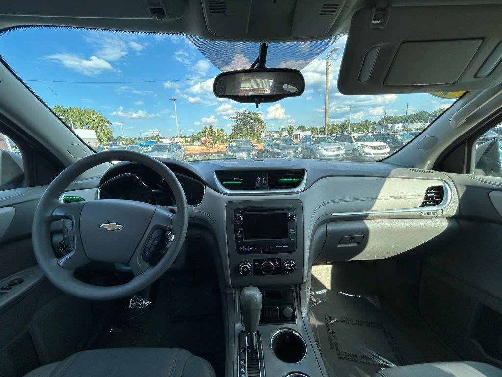 used 2017 Chevrolet Traverse car, priced at $5,575