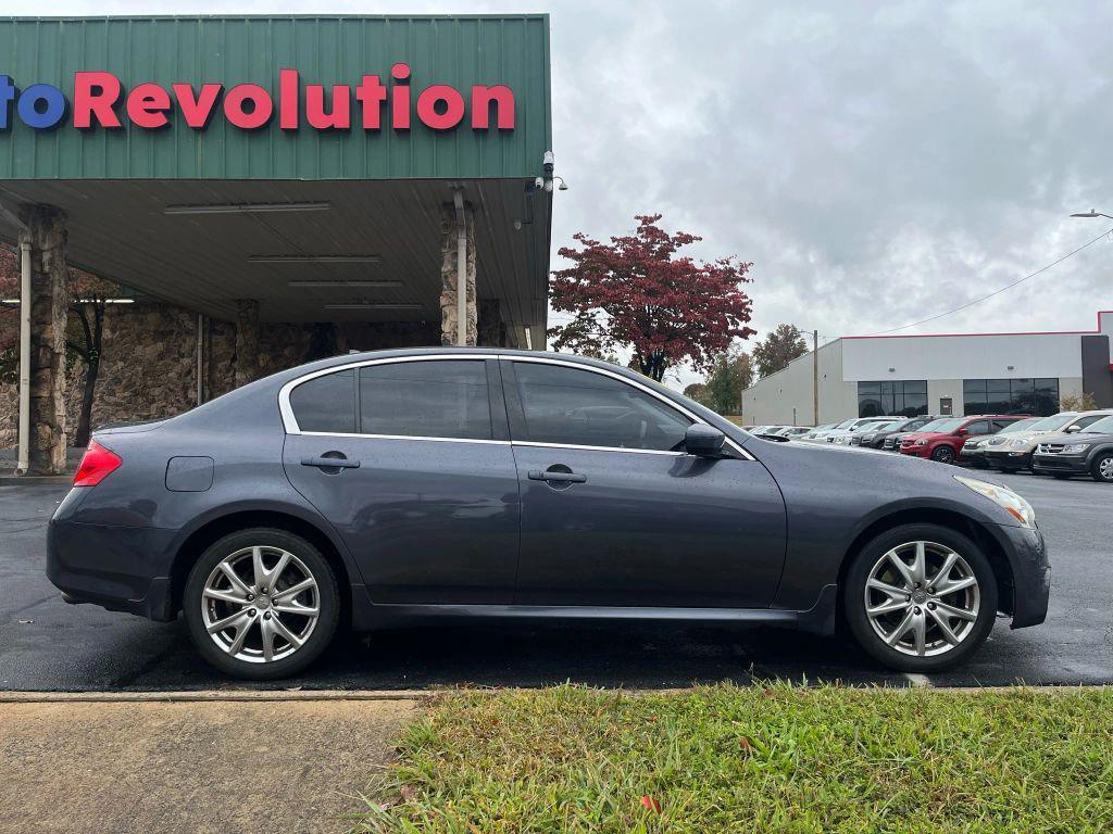 used 2013 INFINITI G37x car