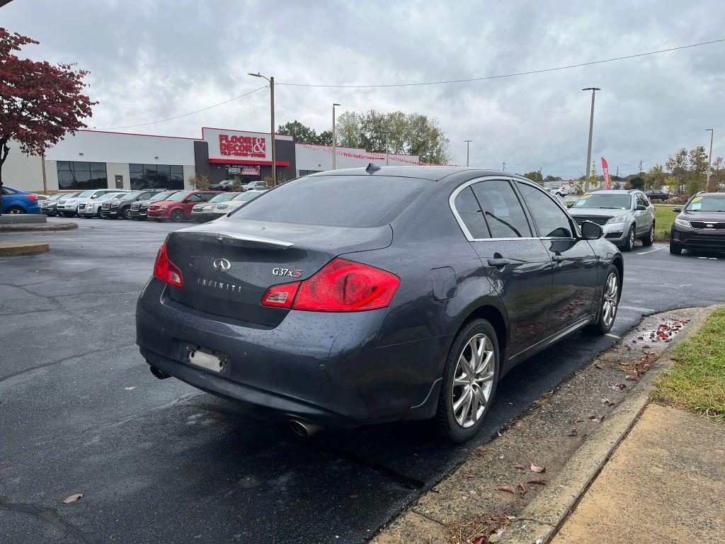 used 2013 INFINITI G37x car