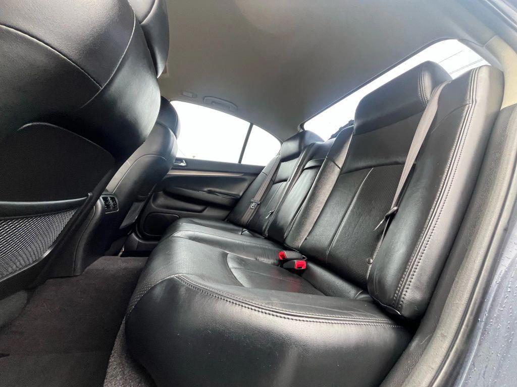 used 2013 INFINITI G37x car