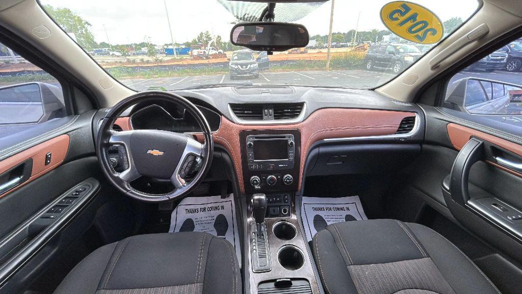 used 2015 Chevrolet Traverse car, priced at $5,875