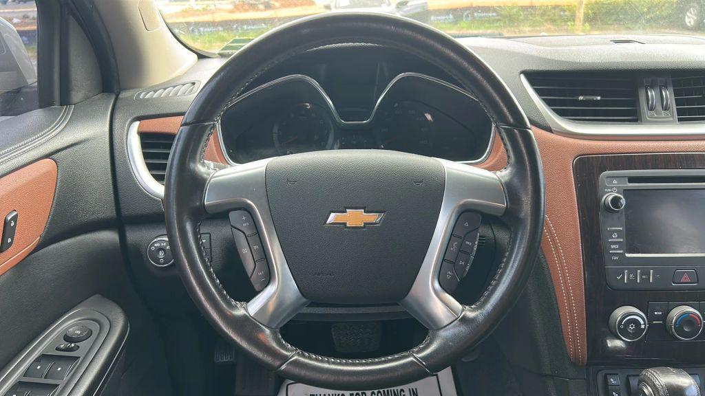 used 2015 Chevrolet Traverse car, priced at $5,875