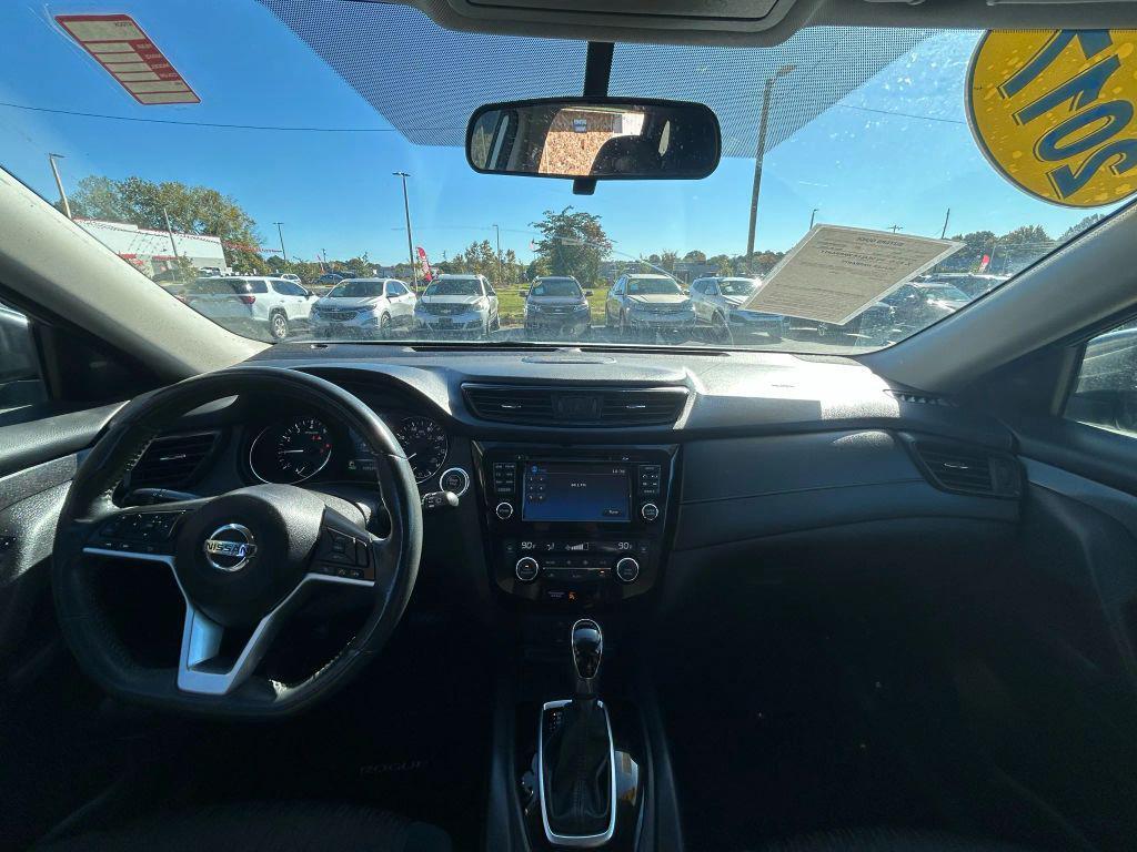 used 2017 Nissan Rogue car, priced at $6,475
