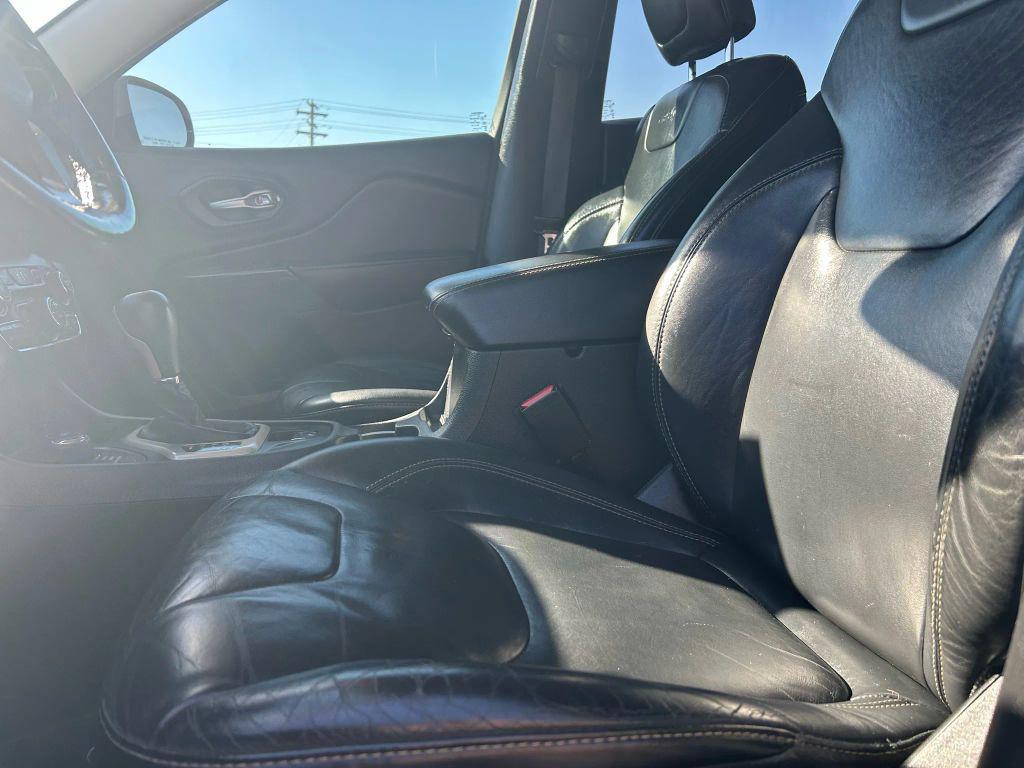 used 2016 Jeep Cherokee car, priced at $10,675