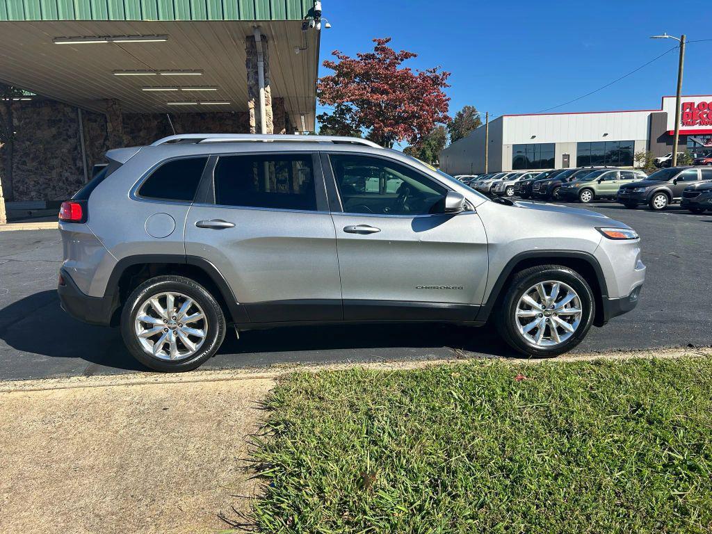 used 2016 Jeep Cherokee car, priced at $10,675