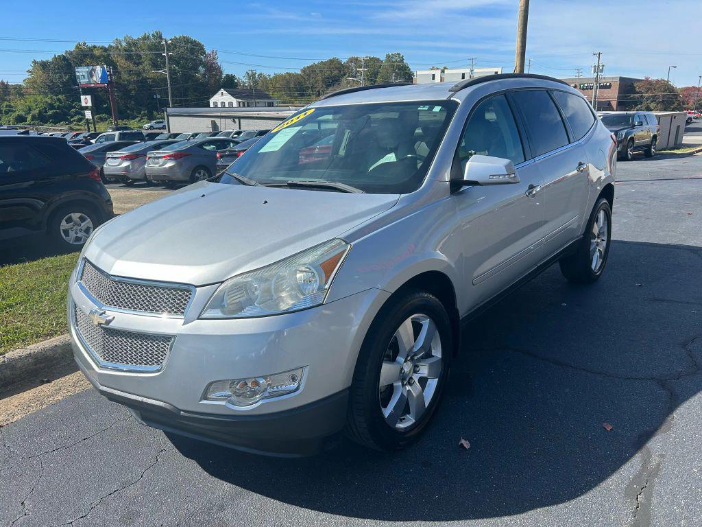 used 2011 Chevrolet Traverse car, priced at $4,995