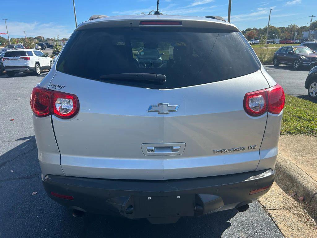 used 2011 Chevrolet Traverse car, priced at $4,995