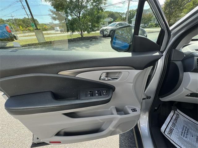 used 2017 Honda Pilot car, priced at $17,999