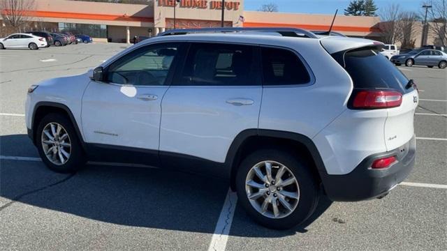 used 2016 Jeep Cherokee car, priced at $14,846