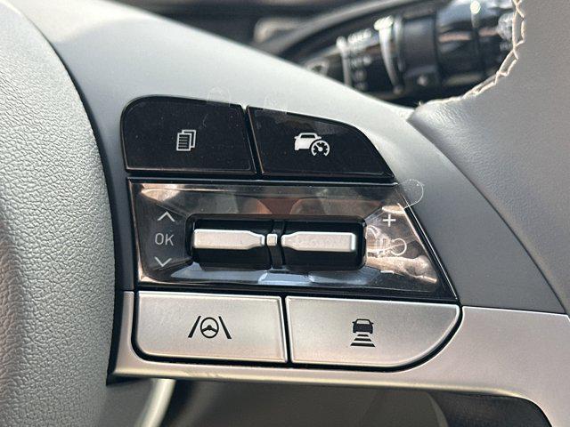 new 2025 Hyundai Elantra car, priced at $27,960