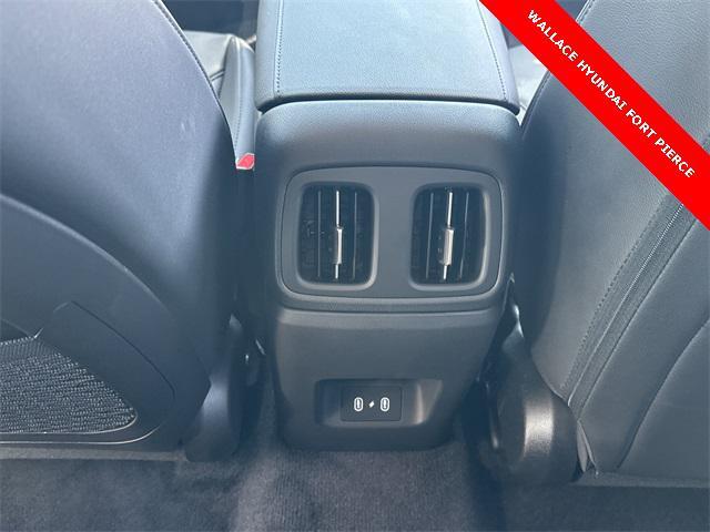 used 2025 Hyundai TUCSON Hybrid car, priced at $33,885