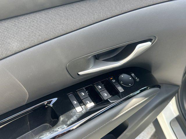 new 2025 Hyundai Tucson car, priced at $39,045